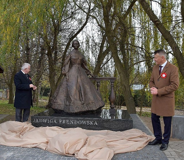 Głównym punktem uroczystości było odsłonięcie rzeźby Jadwigi Prendowskiej