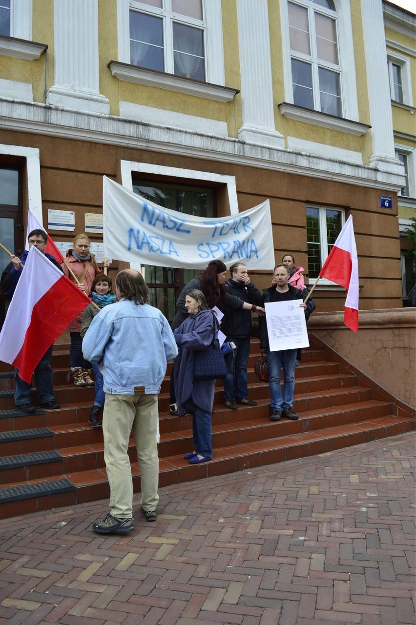 Protest przeciwko likwidacji Teatru Dzieci Zagłębia