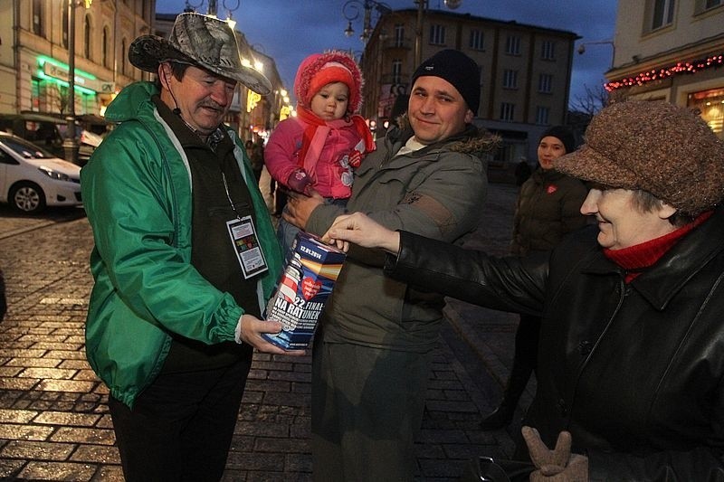 WOŚP w Kielcach - scena powiatu kieleckiego