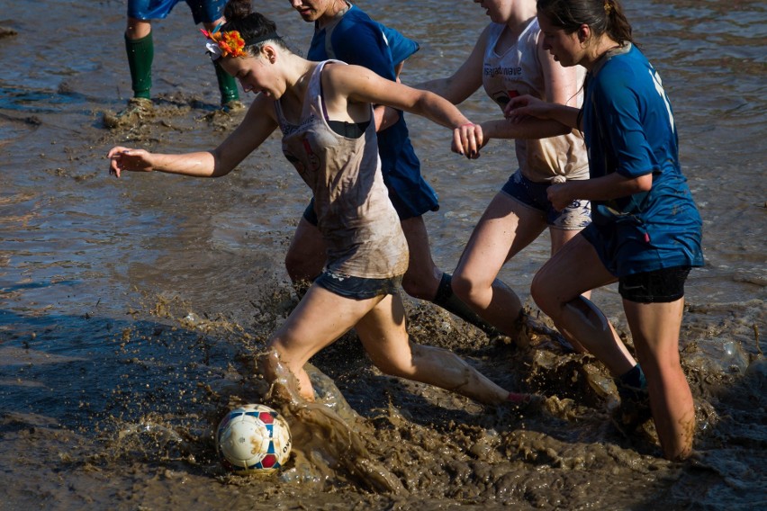 Czeremcha: BŁOTNA LIGA MISTRZÓW / SWAMPIONS SOCCER LEAGUE...