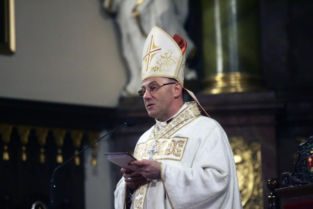 Prymas Polski w kościele pw. bł. Michała Kozala przewodniczył mszy świętej z okazji dożynek archidiecezji gnieźnieńskiej.