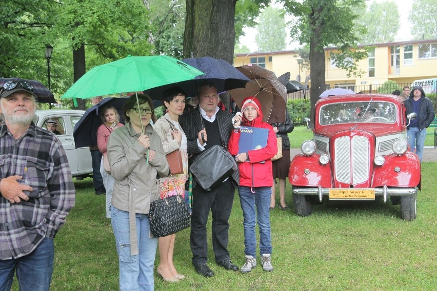 Swingujący Helenów - festyn z okazji rozpoczęcia lata [ZDJĘCIA]