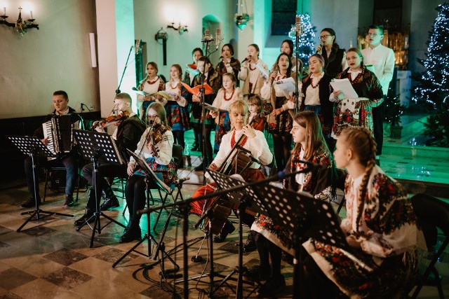 Guzowianki zaśpiewały wspaniały koncert kolęd i pastorałek w kościele pod wezwaniem świętego Wacława w Radomiu