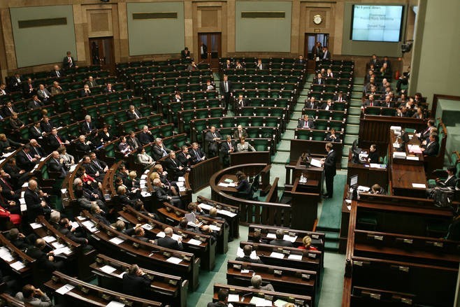 Poseł czyli kto? Sprawdź jakie zawody dominują w naszym Sejmie