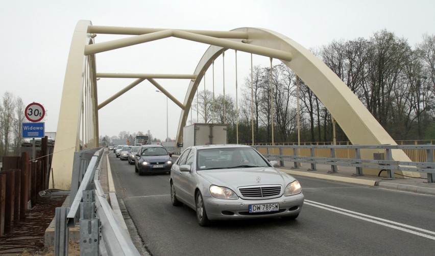 Most Widawski już otwarty po remoncie