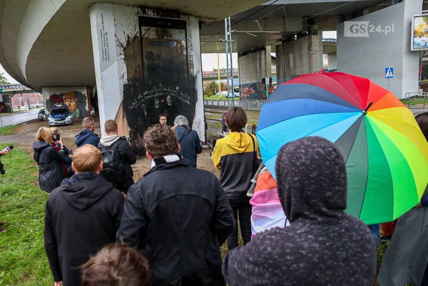 Mural LGBTQ w Szczecinie odsłonięty. Mimo, że został zniszczony. "Miłość przetrwa wszystkie niedogodności"