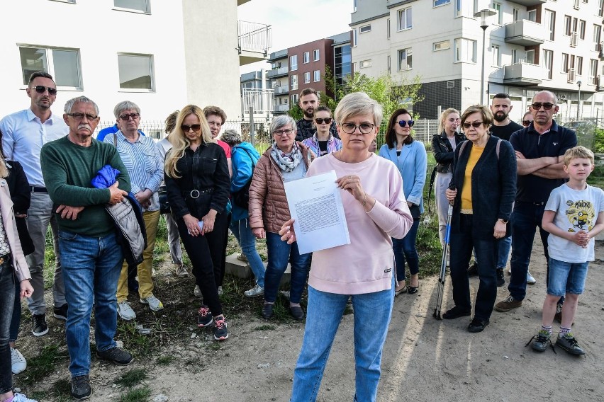 Klienci spółki deweloperskiej zapłacili za mieszkania, ale...