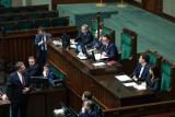 Gorące posiedzenie Sejmu. Posłowie wybiorą składy sejmowych komisji m.in. do spraw Unii Europejskiej. W tle zmiana traktatów UE