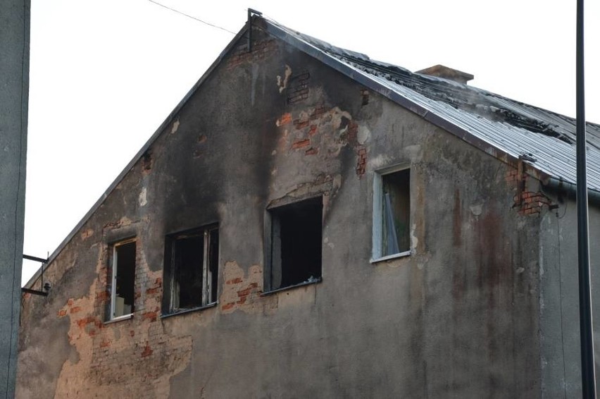 Pożar w Lęborku 10.06.2018. Płonął budynek wielorodzinny...