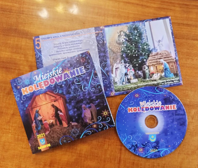Do płyty "Miejskie kolędowanie" dołączona jest broszurka z tekstami wszystkich utworów, wzbogacona o zdjęcia szopek z tarnobrzeskich kościołów z roku 2020.