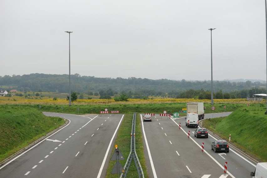 Obecnie północna obwodnica Krakowa kończy się "ślepo" w...