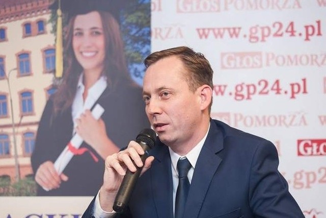 Zbigniew Konwiński podczas debaty wyborczej.