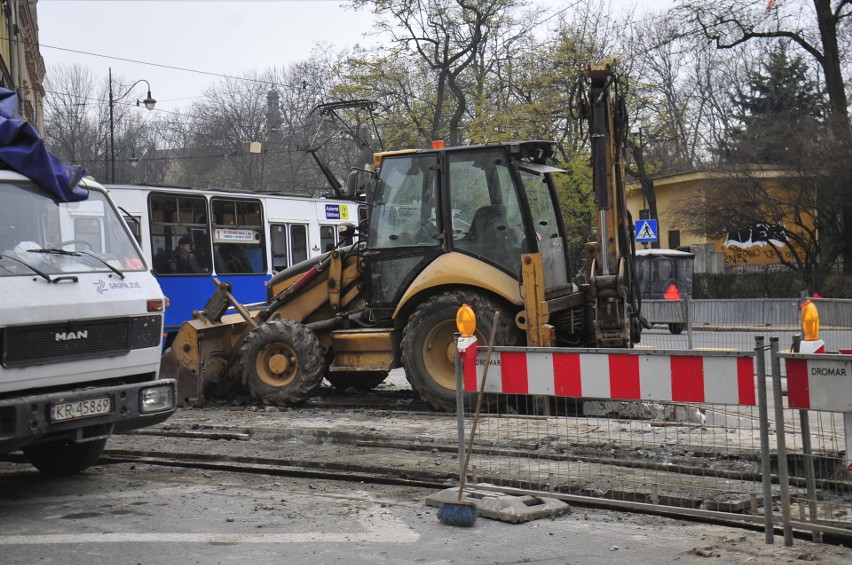 Remont przy Poczcie Głównej