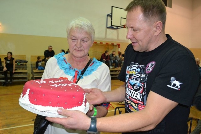 WOŚP w powiecie. Zbierali pieniądze dla dzieci seniorów [ZDJĘCIA]