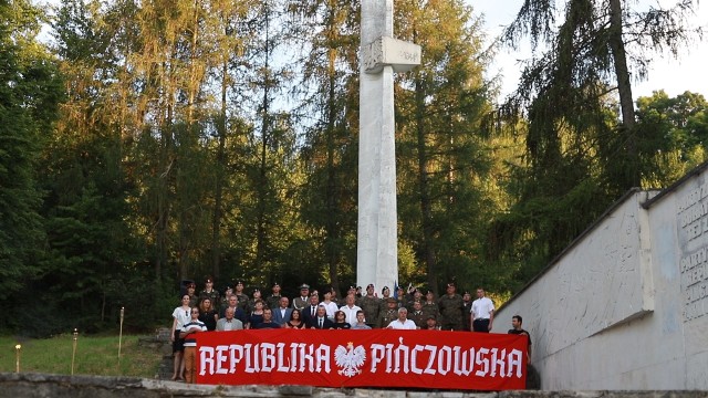 Uroczystości upamiętniający 76. rocznicę powstania Republiki Pińczowskiej