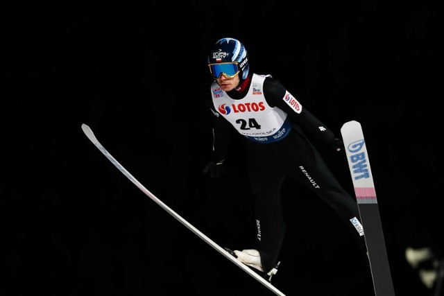 Jakub Wolny był najlepszy z Polaków w niedzielnym konkursie PŚ w skokach narciarskich w Ruce