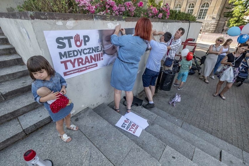 Poznaniacy, którzy wzięli udział w wydarzeniu przynieśli ze...