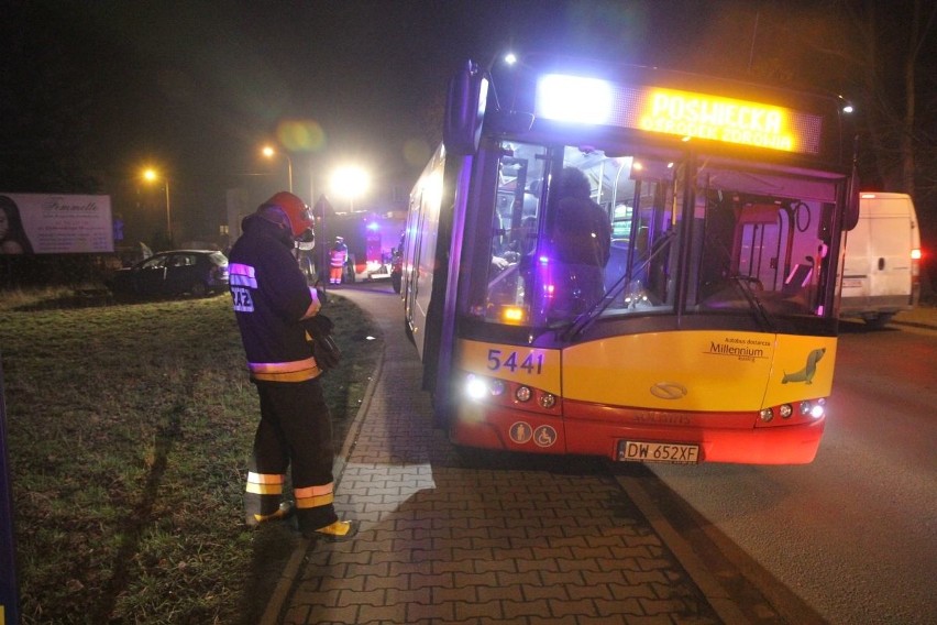 Wypadek na Kuźnikach, na ul. Koszalińskiej, 16.03.2016