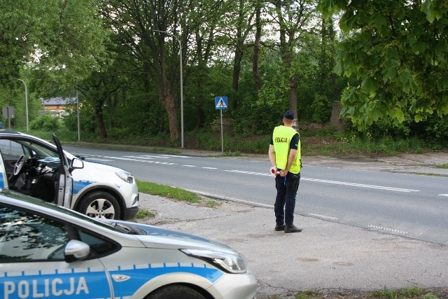 Policja kontrolowała prędkość w Ostrowitem koło Rypina