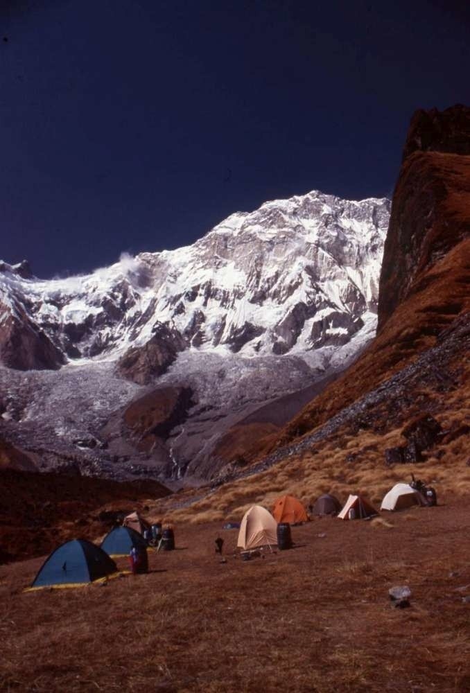 Obóz wspinaczy w Himalajach