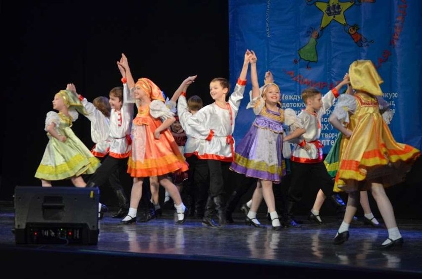 W festiwalu Kids Fun Folk tańczy zespół Dance Voyage z Rosji