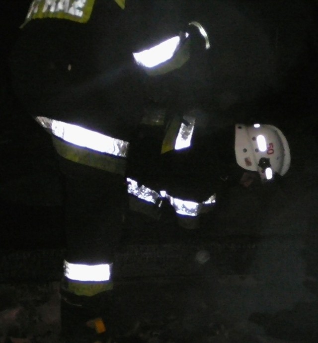 Strażacy do północy dogaszali pożar w Grabowie.