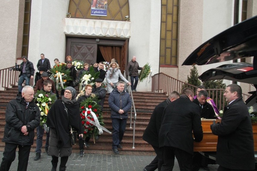 Tłumy pożegnały Annę Sowę w Kielcach