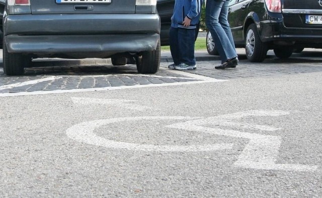 Teraz będzie łatwiej o miejsce na kopercie. Nie zaparkujesz już na cudzą kartę