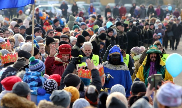 Orszak Trzech Króli przeszedł ulicami Sosnowca. Wierni wyruszyli z czterech parafii