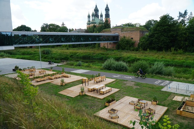 Rzeczny Ogród EkoEdukacji jest elementem szerszego projektu „Brama otwarta na rzekę - edukacja ekologiczna na terenach nadrzecznych w Poznaniu”.