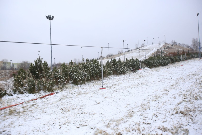 Armatki śnieżne pracują wtedy, gdy tylko temperatura jest...