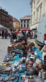 Lublin: Ratusz chce przenieść giełdę staroci z Rynku i Starego Miasta. Wystawcy protestują 