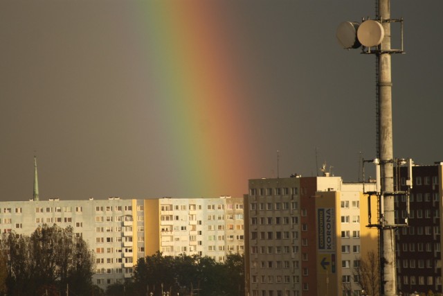 Przepiękna tęcza nad wrocławską Różanką.