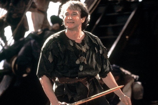 W filmie "Hook" Robin Williams wcielił się w dorosłego...