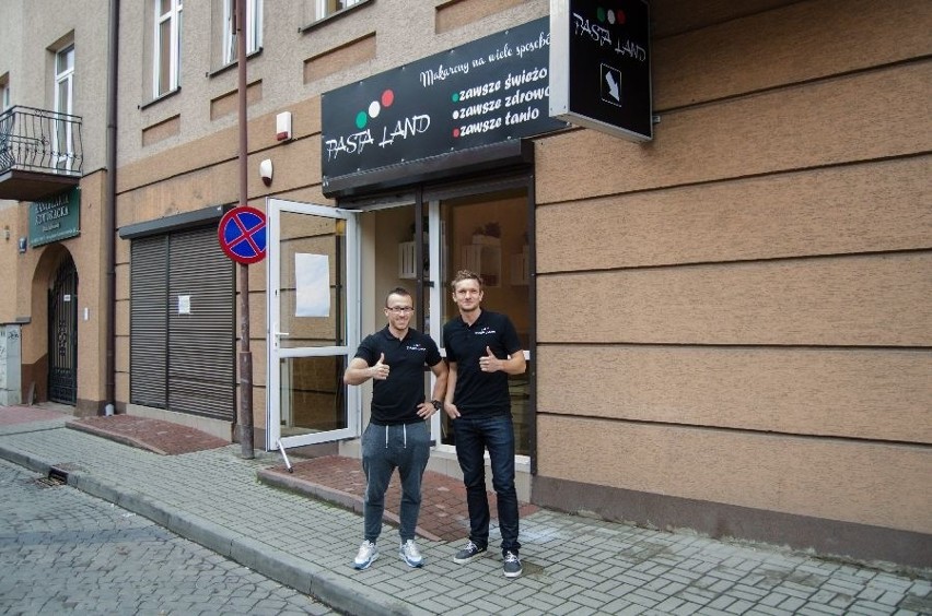Piłkarze w Ostrowcu otworzyli restaurację