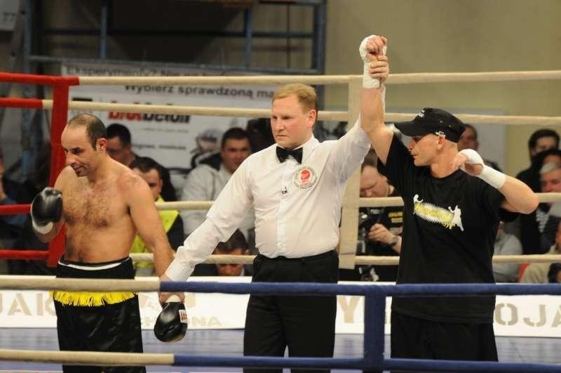 Wojak Boxing Night. Gala boksu zawodowego w Strzelcach...