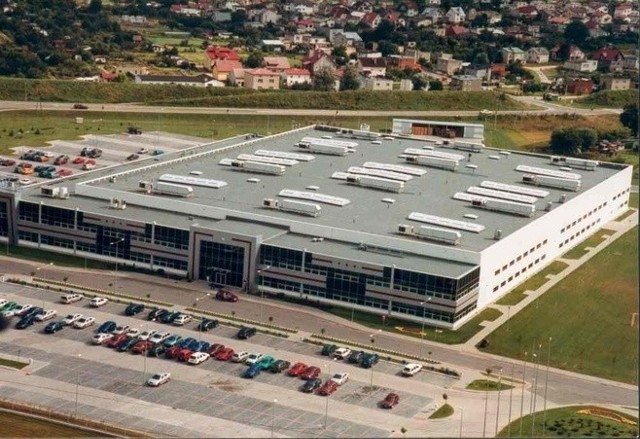 Flextronics działający w branży elektroniki telekomunikacyjnej - jeden z największych pracodawców na Pomorzu (około 3,5 tys. zatrudnionych), chce postawić trzecią halę, z przeznaczeniem na centrum logistyczne.