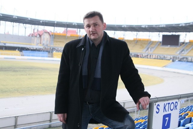 Ireneusz Maciej Zmora, prezes Stali Gorzów, srebrnych medalistów drużynowych mistrzostw Polski, jest przeciwny niektórym zapisom w regulaminie na 2013 r.