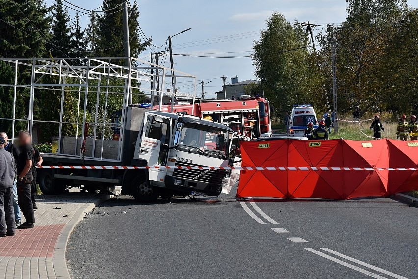 Gorlice. Tragiczny wypadek. Na północnej obwodnicy miasta zginęło dwóch osiemnastolatków [ZDJĘCIA]