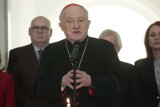 Kardynał Kazimierz Nycz złożył prośbę o przyjęcie rezygnacji z urzędu arcybiskupa warszawskiego na ręce papieża Franciszka