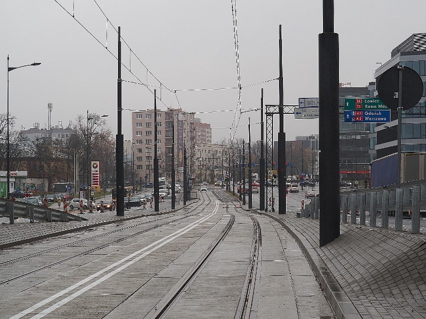 Tramwaje nie wróciły jednak na al. Śmigłego - Rydza! Jaki będzie kolejny termin?