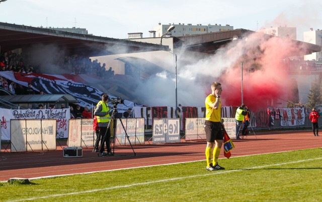 02.04.2016 rzeszow resovia rzeszow stal rzeszow 0_3 derby iii liga lubelsko podkarpacka fot krzysztof kapica