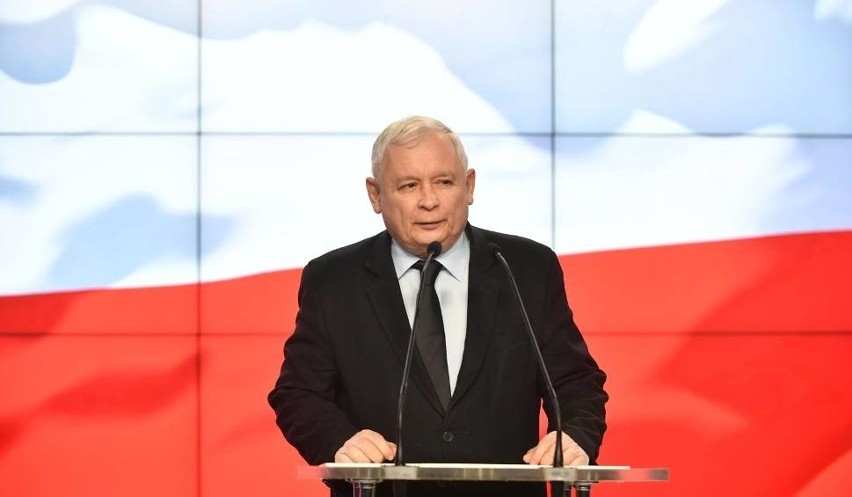 Kaczyński chce obciąć pensje samorządowcom. Co oni na to? SONDA