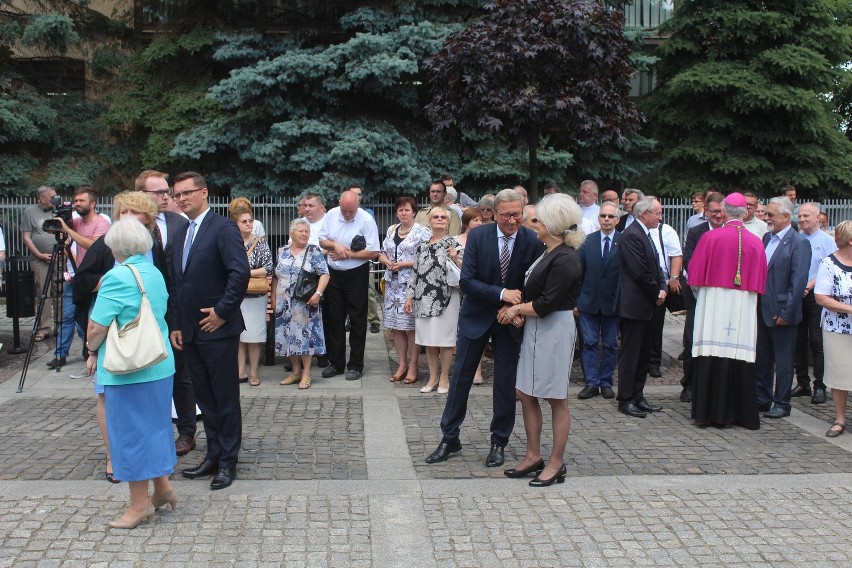 W Katowicach odsłonięto pomnik kardynała Augusta Hlonda