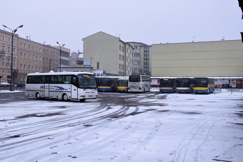 Dworzec autobusowy w Opolu ma działać co najmniej do końca...