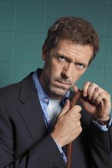 Hugh Laurie wystąpi w serialu "Figurantka"    