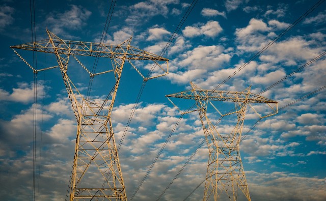Firma Enea w ostatnich dniach sierpnia zaplanowała wyłączenia prądu w niektórych miejscach Bydgoszczy oraz powiatu bydgoskiego.Przejdź dalej i sprawdź, czy będziesz miał prąd w swoim domu >>>
