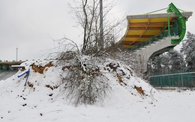 Od miesiąca na stadionie przy ul. Wrocławskiej nic się nie dzieje,