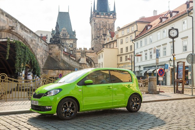 Trojaczki grupy Volkswagena są w sprzedaży od ośmiu lat. Przez ten czas na dobre wtopiły się w krajobraz polskich dróg. W Motofaktach radzimy na co zwracać uwagę przy zakupie egzemplarza używanego i które wersje są godne polecenia.Fot. Archiwum