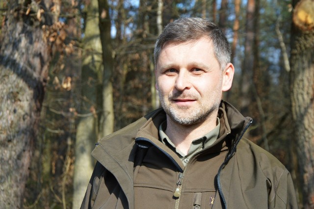 Jacek Oleś, nadleśniczy Nadleśnictwa Suchedniów przyznaje, że na dziś nie wiadomo jeszcze, jaka będzie forma ochrony fragmentu Puszczy Świętokrzyskiej, wyłączonego na początku roku z użytkowania.